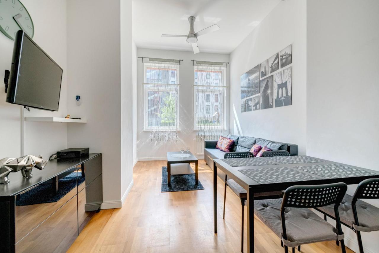 Dom & House - Apartments Chmielna Park 格但斯克 外观 照片