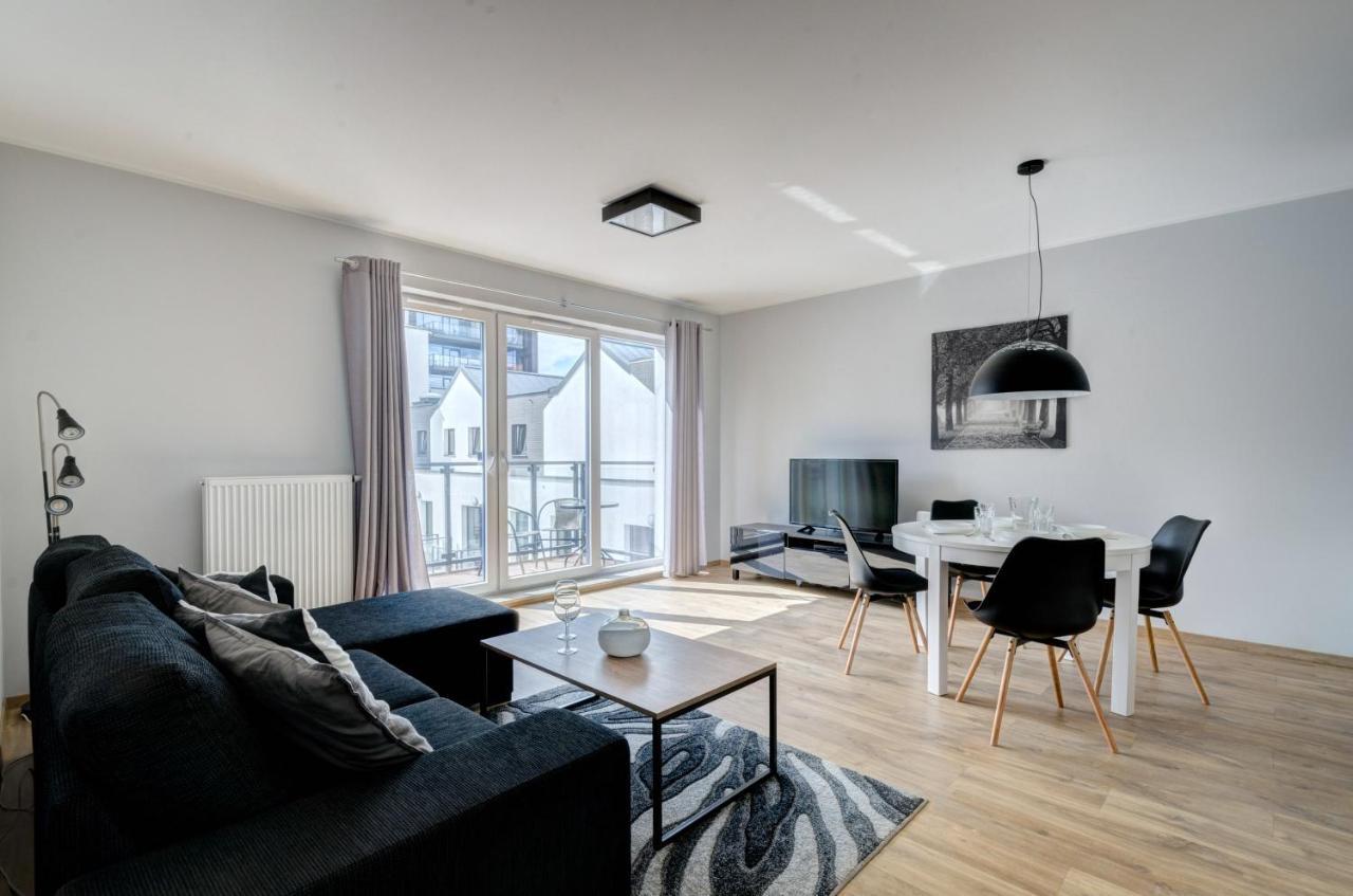 Dom & House - Apartments Chmielna Park 格但斯克 外观 照片