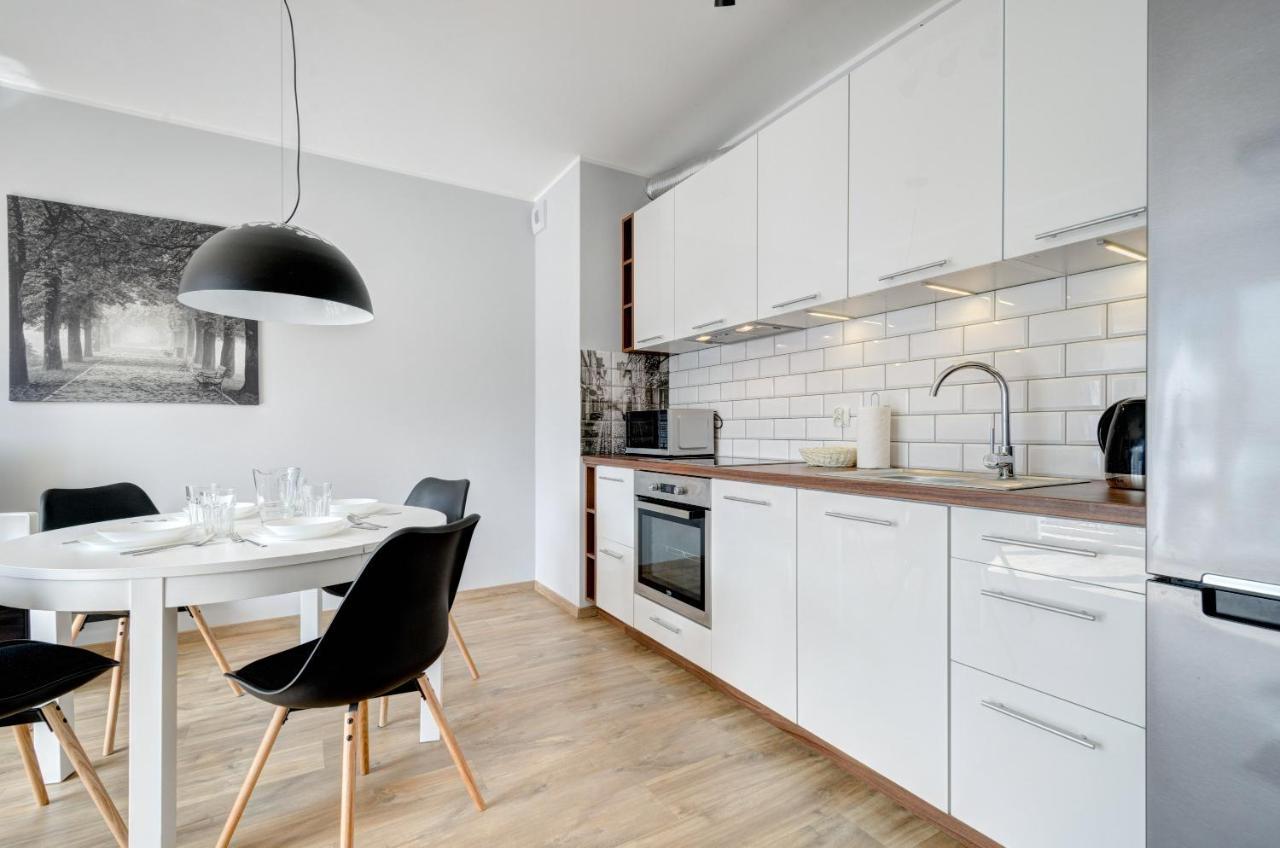 Dom & House - Apartments Chmielna Park 格但斯克 外观 照片