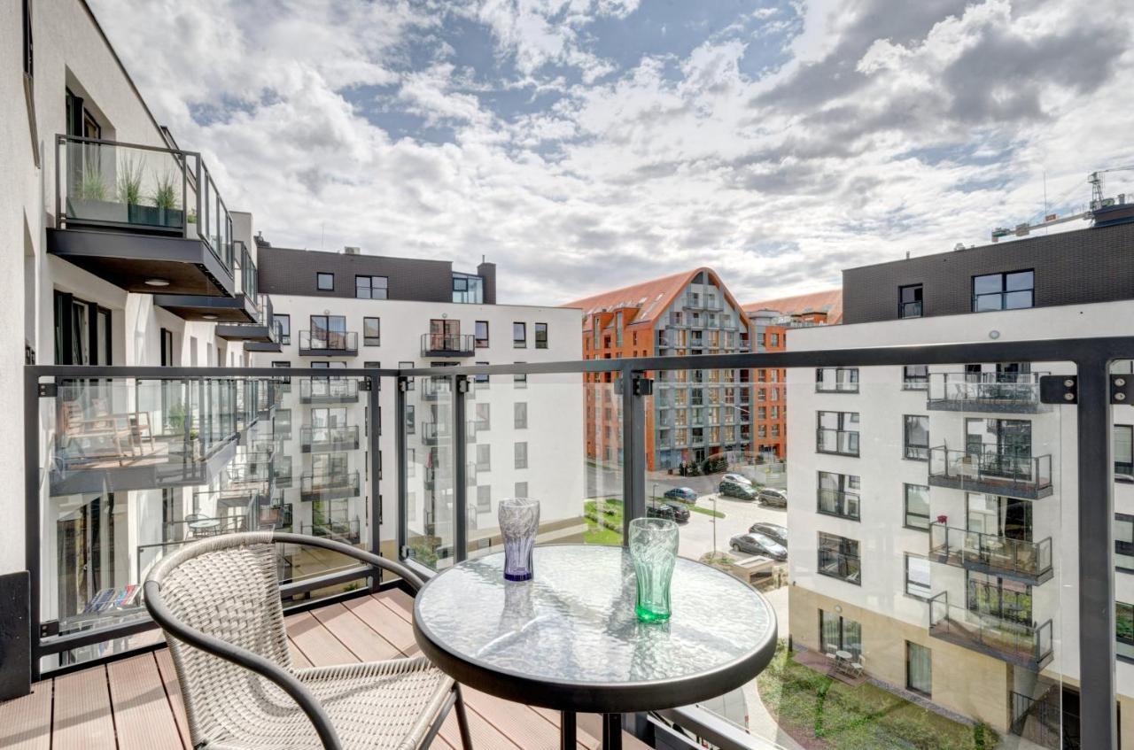 Dom & House - Apartments Chmielna Park 格但斯克 外观 照片