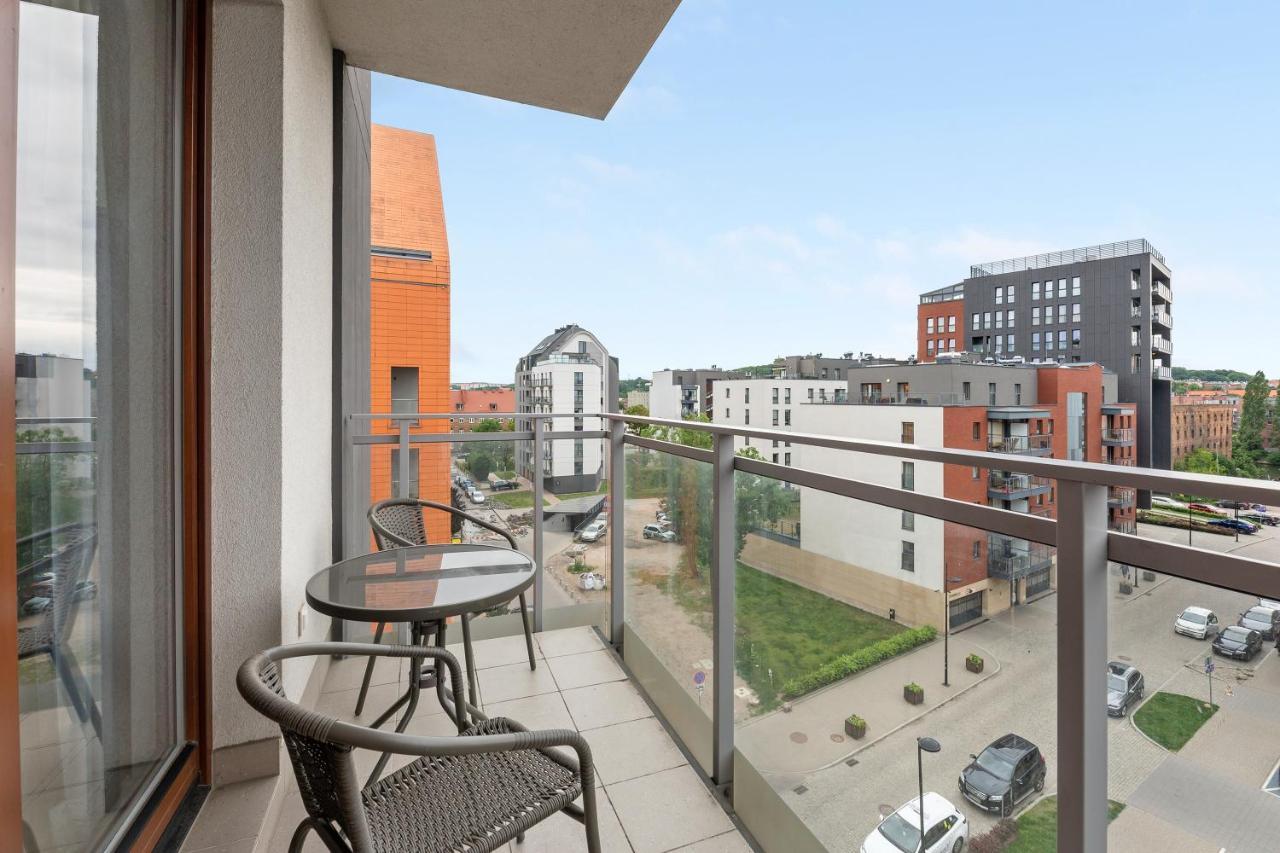 Dom & House - Apartments Chmielna Park 格但斯克 外观 照片